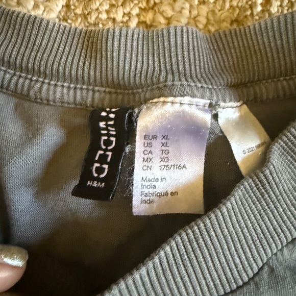 H&m Nirvana Gray women’s oversized slouchy band T-Shirt - Picture 6 of 6
